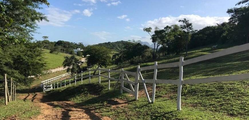 Fazenda/Sítio à Venda por R$ 2.500.000