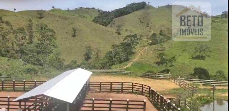 Fazenda/Sítio com 1 Quarto e 2 banheiros à Venda por R$ 8.500.000