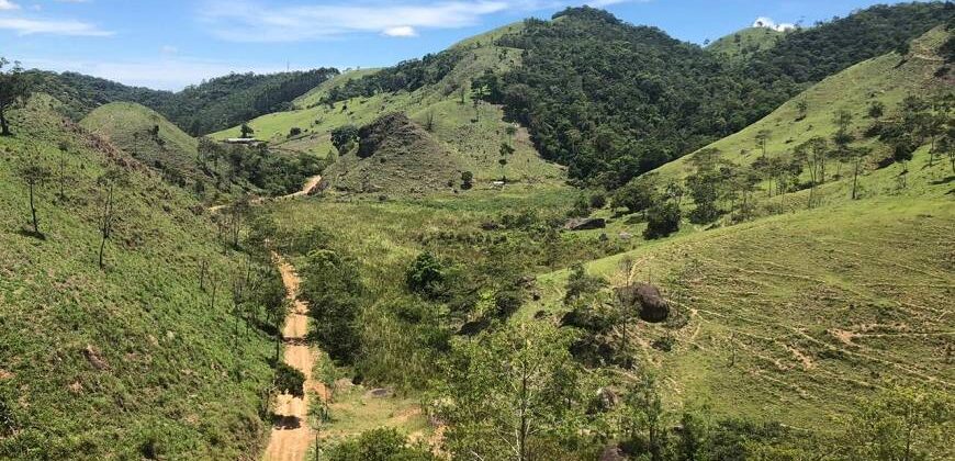 Fazenda/Sítio com 1 Quarto e 2 banheiros à Venda por R$ 8.500.000