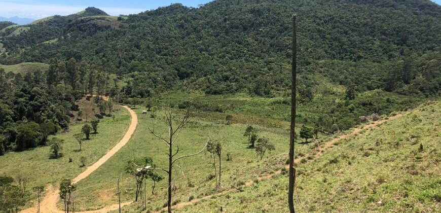 Fazenda/Sítio com 1 Quarto e 2 banheiros à Venda por R$ 8.500.000