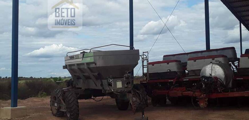 Fazenda à Venda c/  9.355 hectares com plantio, armazanemento e todo maquinário | Goaiatins/ TO