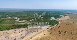 Mega Fazenda à Venda 100.532 Hectares Lavoura, Pecuária e Pista e Pouso | Cocalinho/ MT